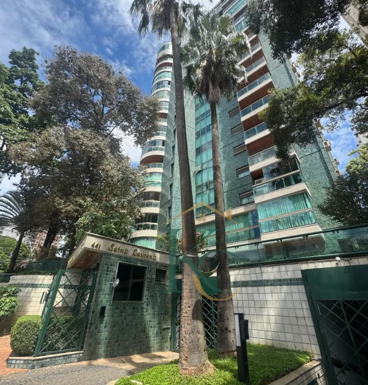 Apto 257m2, à venda e pronto para morar.